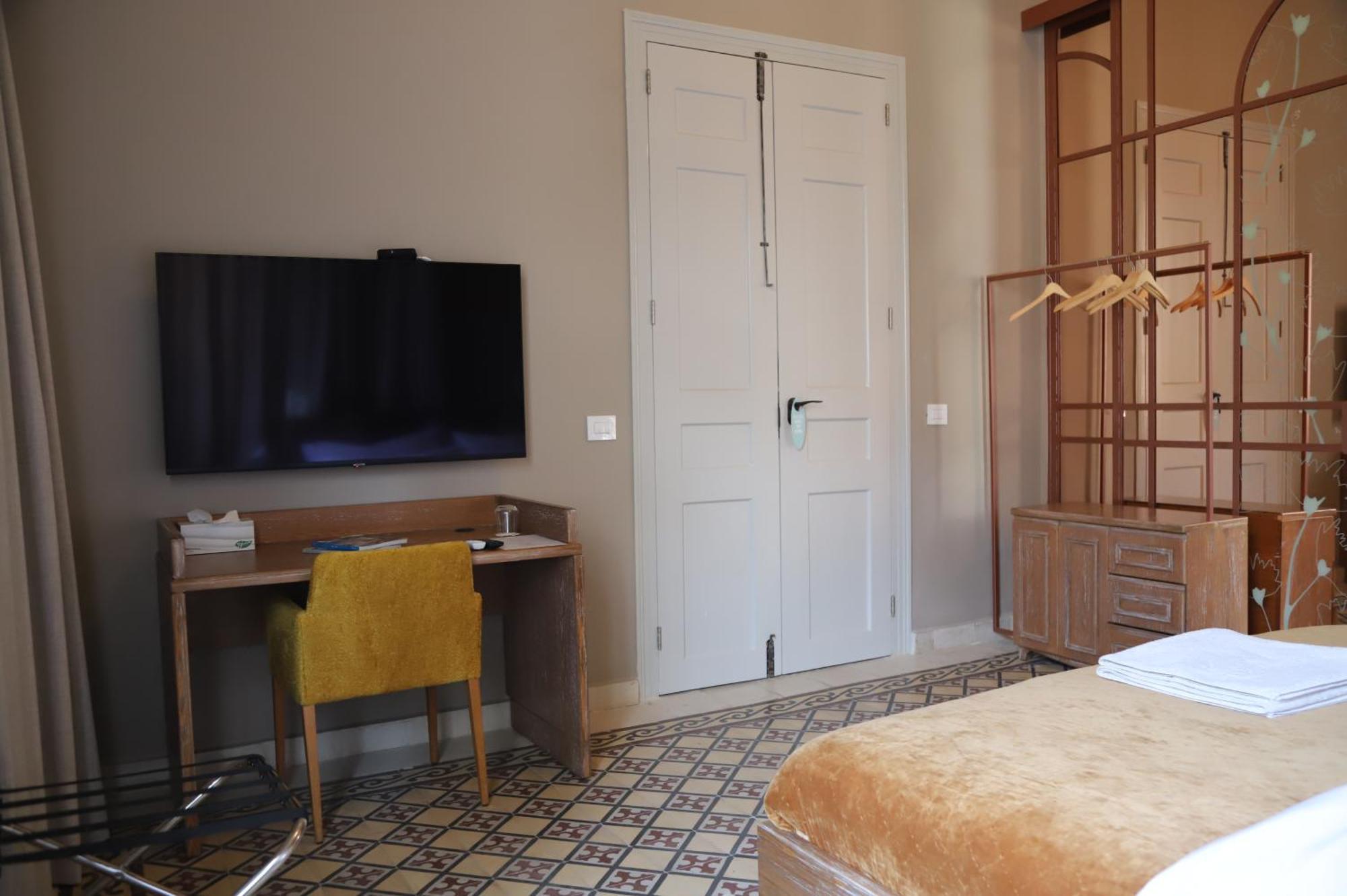 Hotel Lost Gemmayzeh Bejrút Kültér fotó