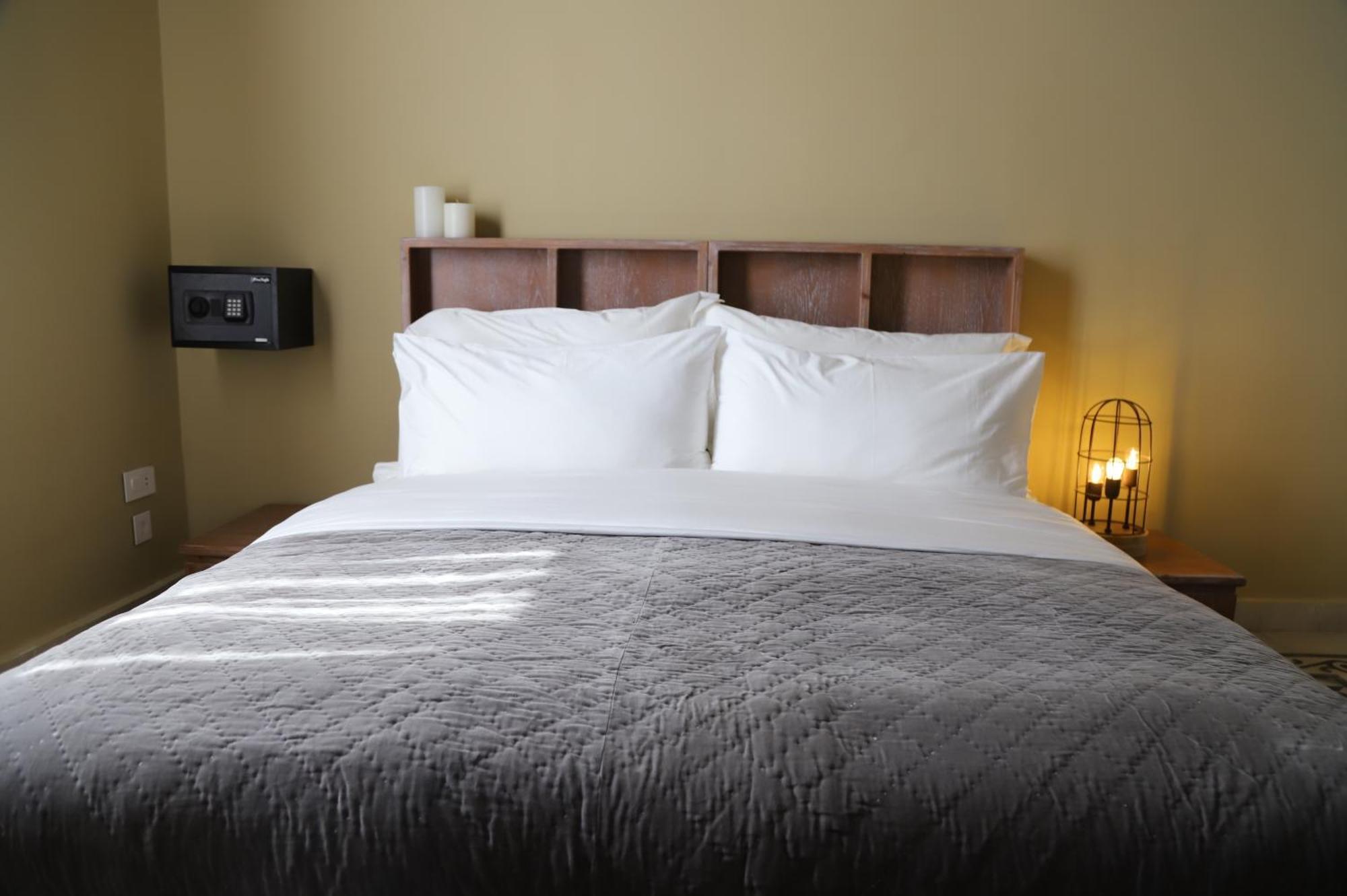 Hotel Lost Gemmayzeh Bejrút Kültér fotó